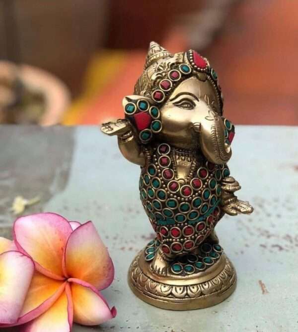 dancing ganesha